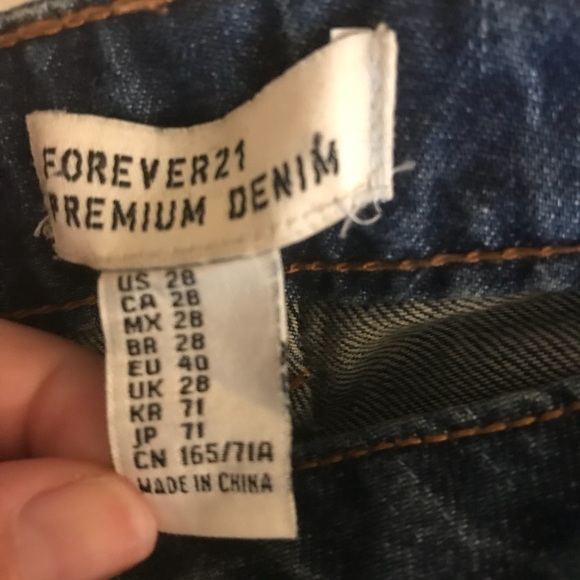 Boyfriend jeans - Picture 3 of 3